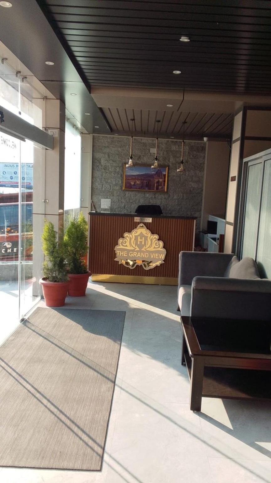 The Grand View Hotel Baijnath Bagian luar foto