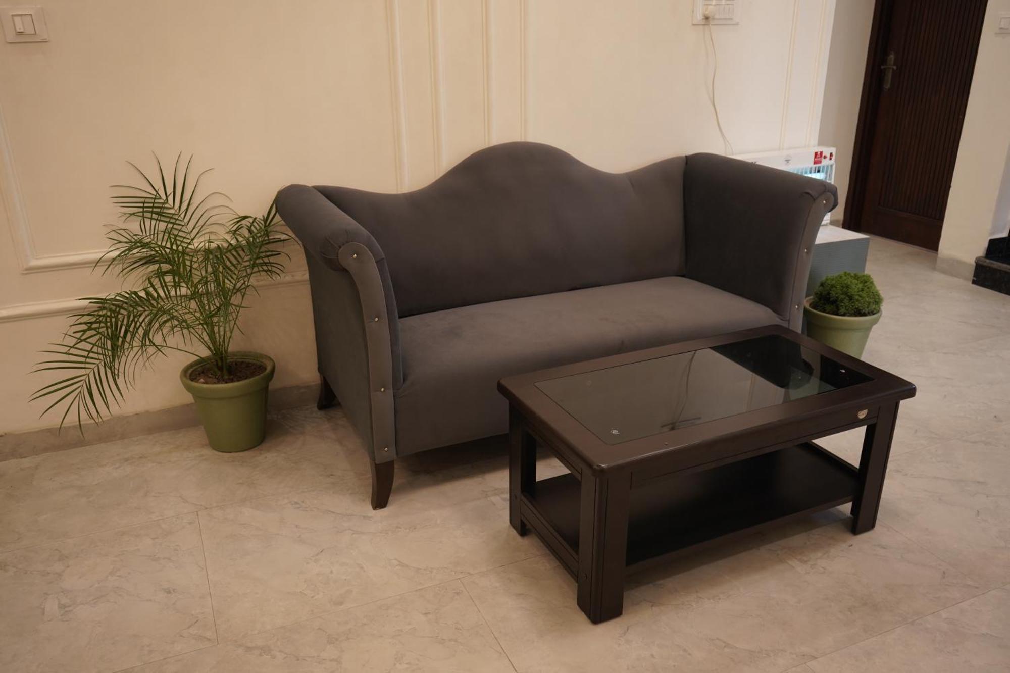The Grand View Hotel Baijnath Bagian luar foto