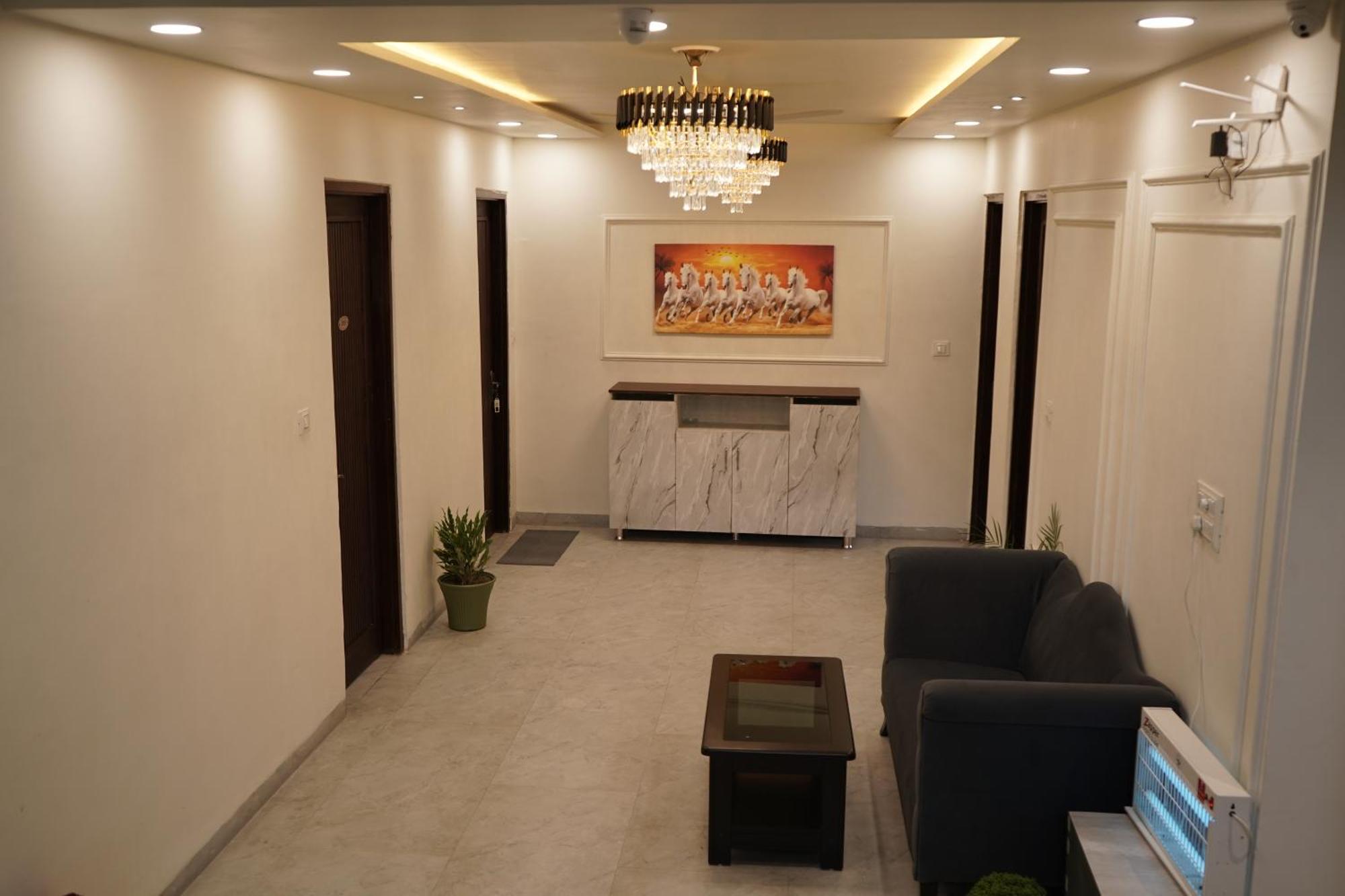 The Grand View Hotel Baijnath Bagian luar foto